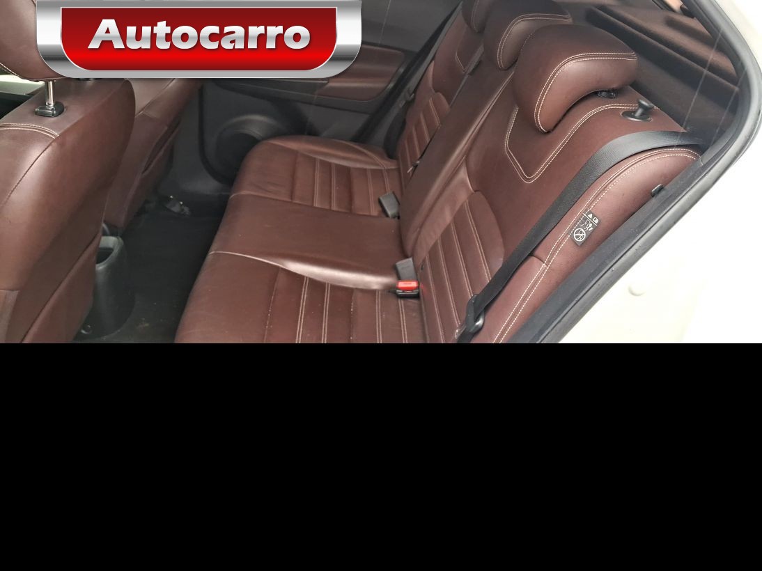 KICKS 1.6 SL AUTOMÁTICA